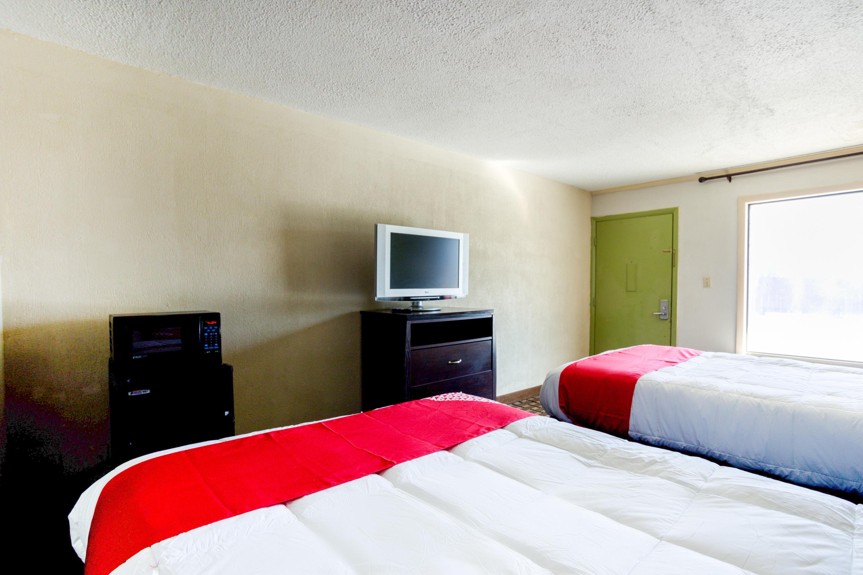 Oyo Hotel Pensacola I-10 & Hwy 29 Ferry Pass Exterior foto
